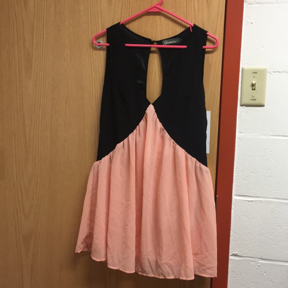 LIKE NEW Halter Top